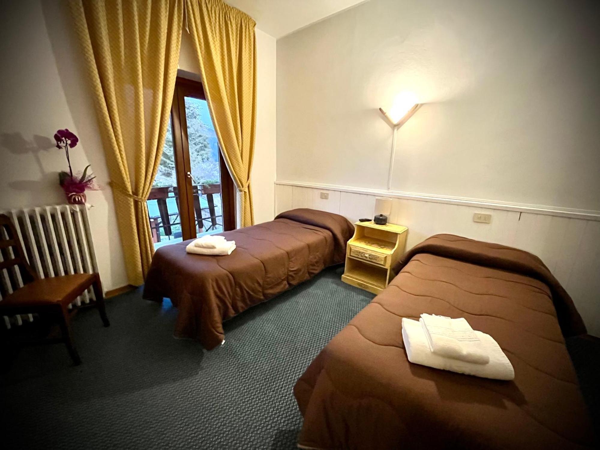Hotel Pinguino Пескассеролі Номер фото